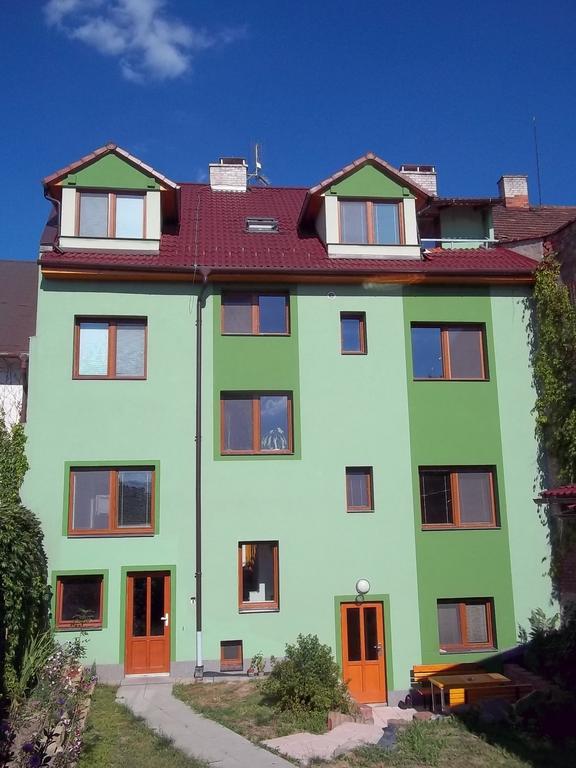 Apartmány Zlín Esterno foto
