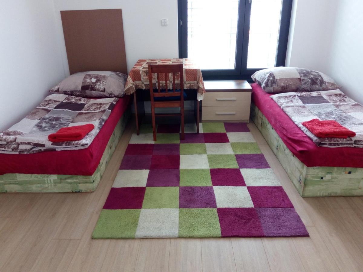Apartmány Zlín Esterno foto